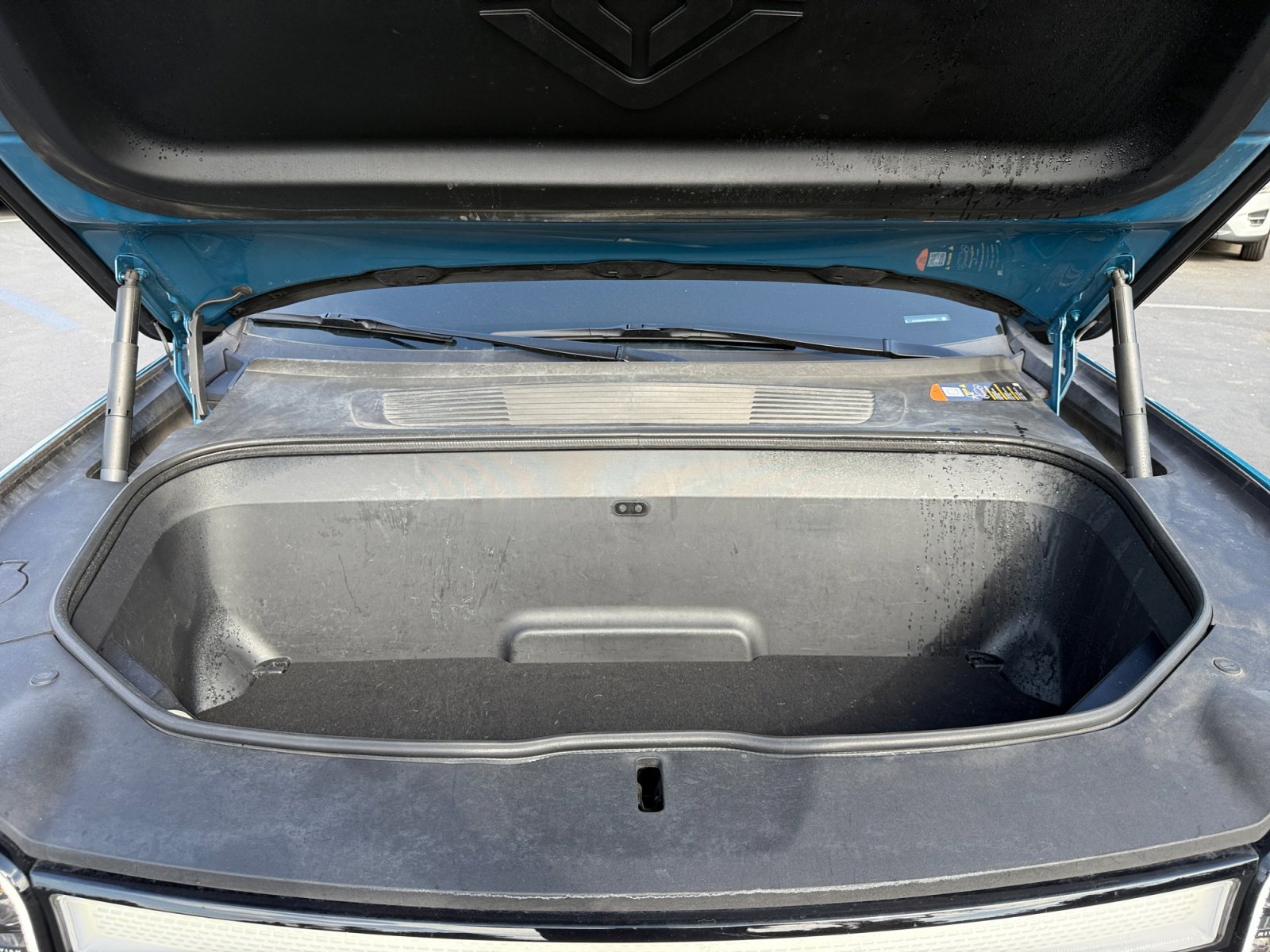 Used 2023 Rivian R1T Adventure image 20