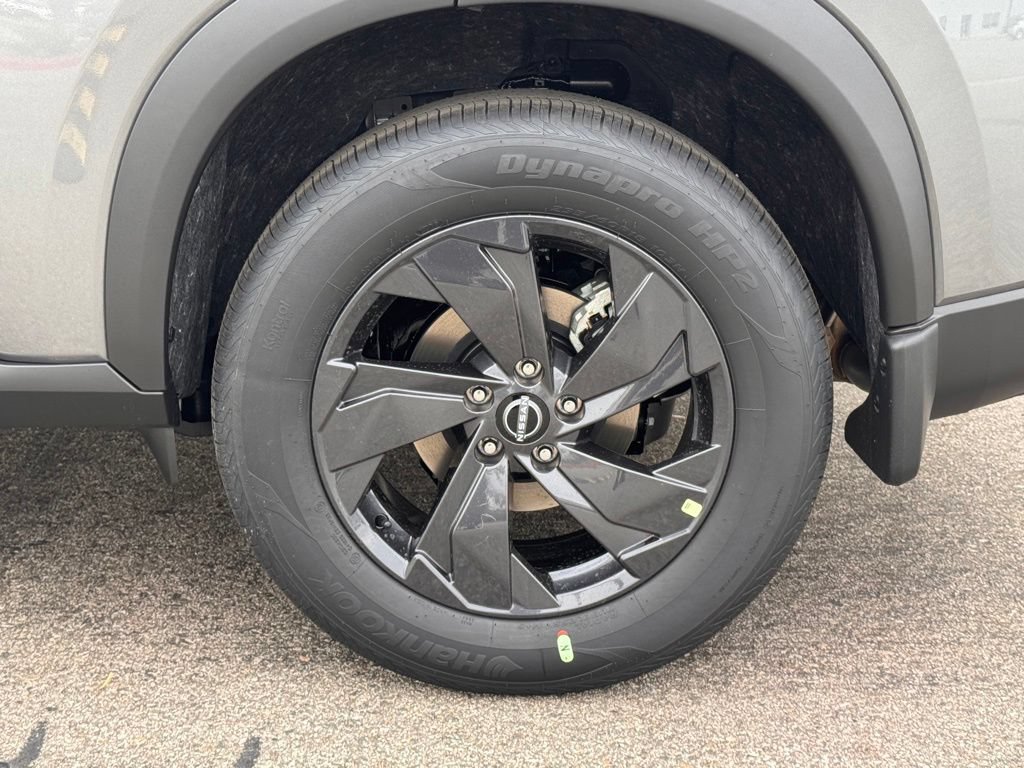 New 2026 Nissan Rogue SV AWD/4WD image 8