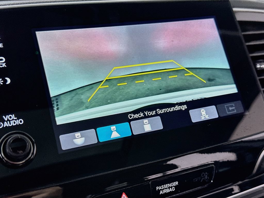 Used 2021 Honda Pilot Touring image 10