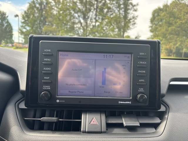 Used 2022 Toyota RAV4 LE image 23