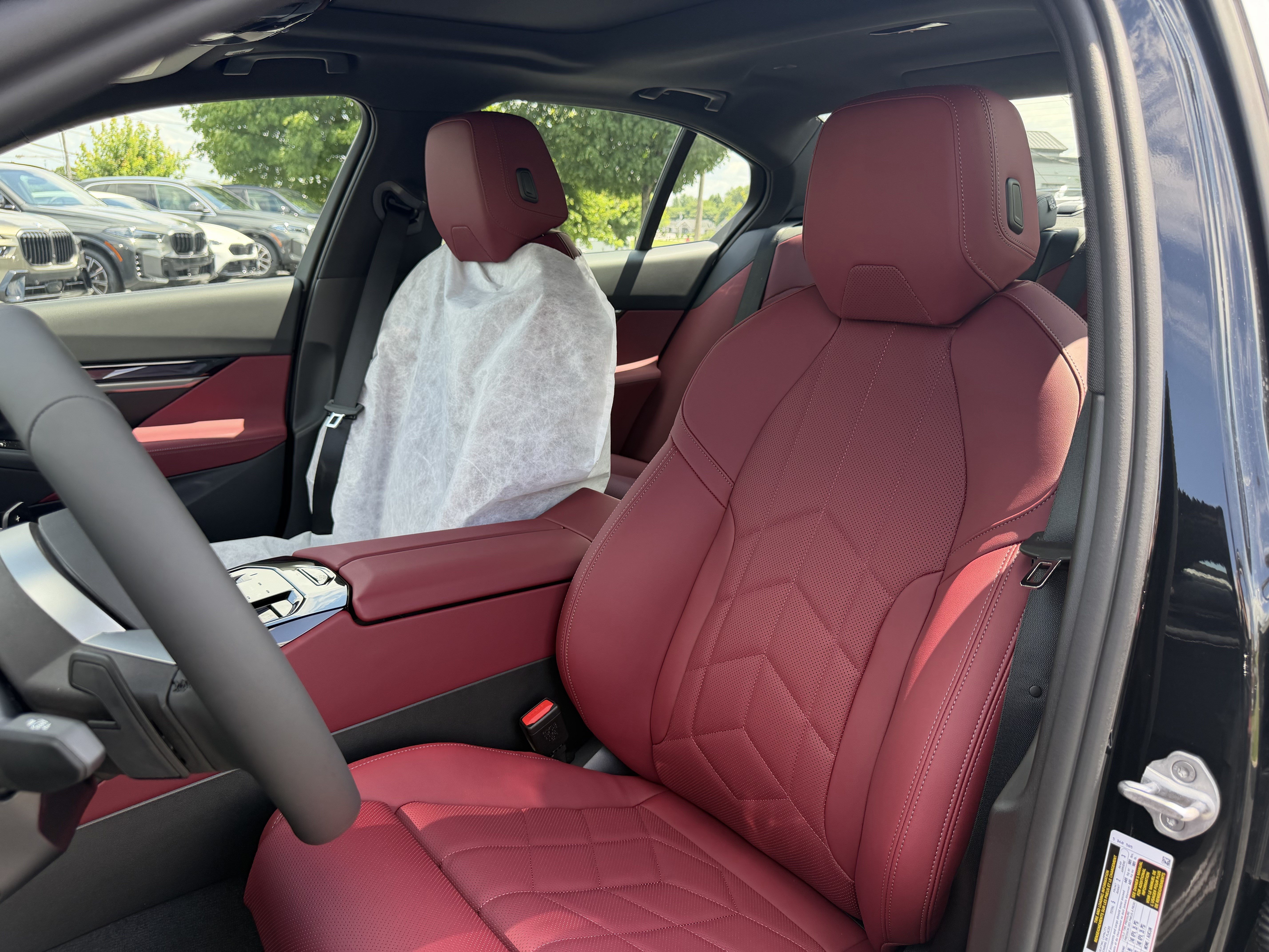 Used 2027 BMW 530i xDrive w/ M Sport Package AWD/4WD image 10