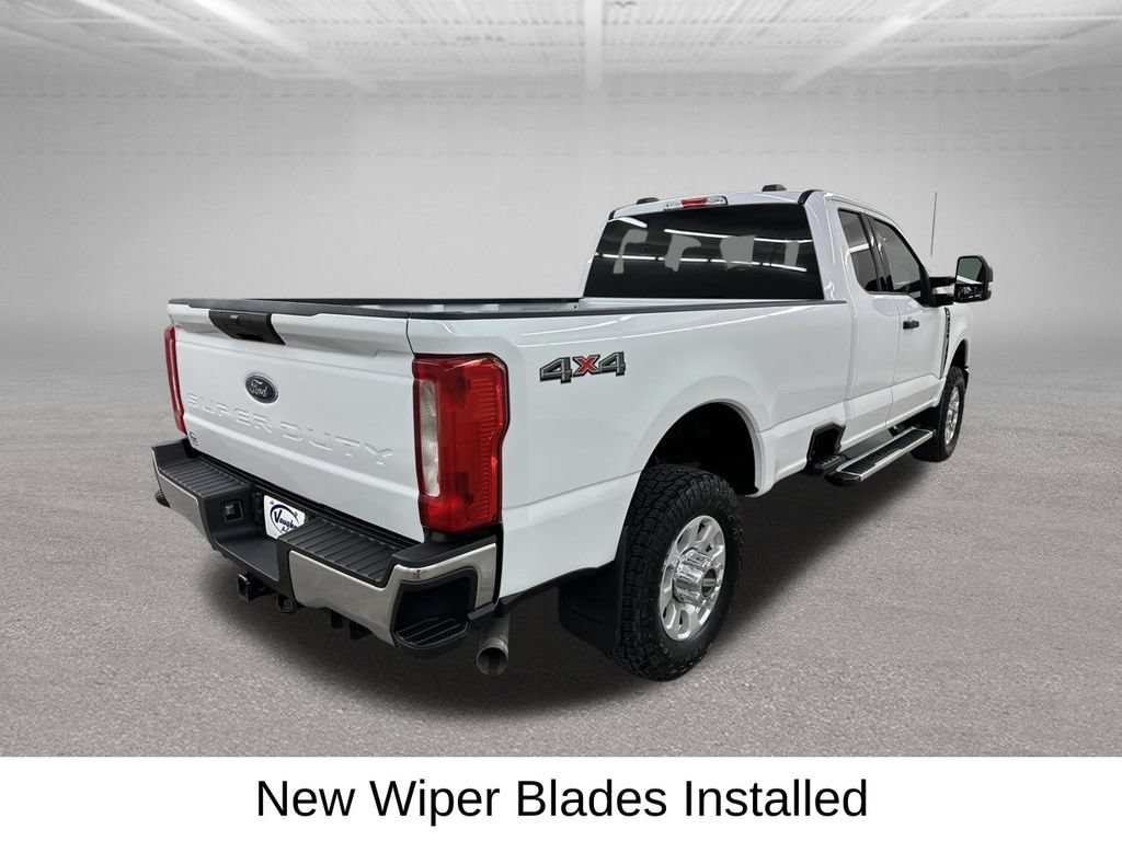 Used 2023 Ford F250 XLT w/ Snow Plow/Camper Package AWD/4WD image 14