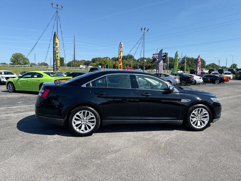 Used 2018 Ford Taurus Limited FWD image 6