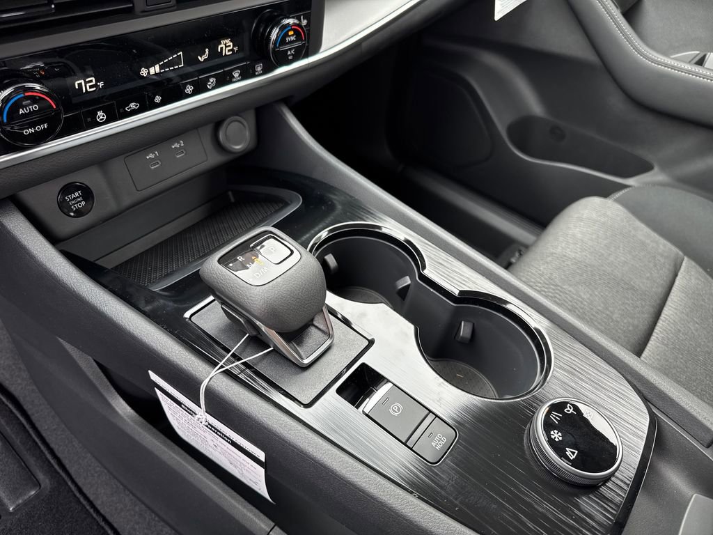 New 2026 Nissan Rogue SV w/ Cold Weather Package image 24