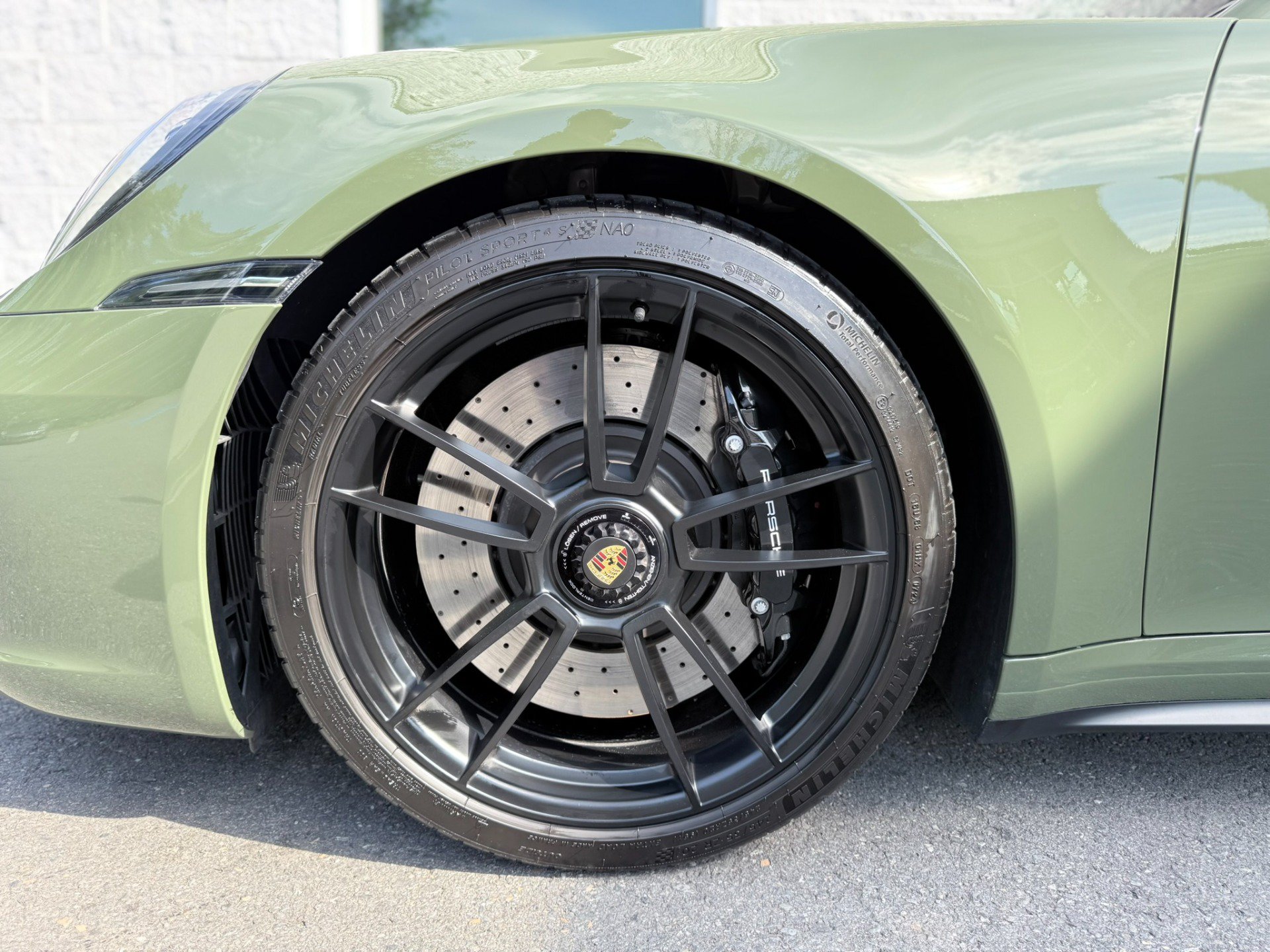 Used 2024 Porsche 911 Carrera GTS RWD image 49