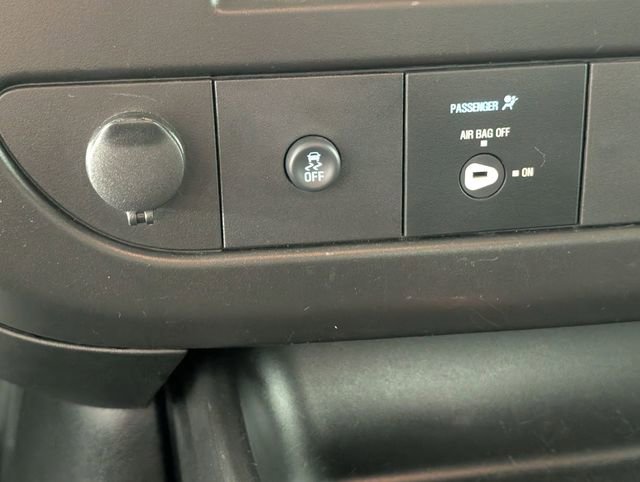 Used 2024 Chevrolet Express 2500 w/ Driver Convenience Package RWD image 19