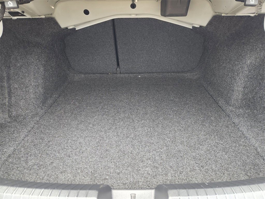 Used 2020 Volkswagen Jetta S w/ Driver Assistance Package image 21