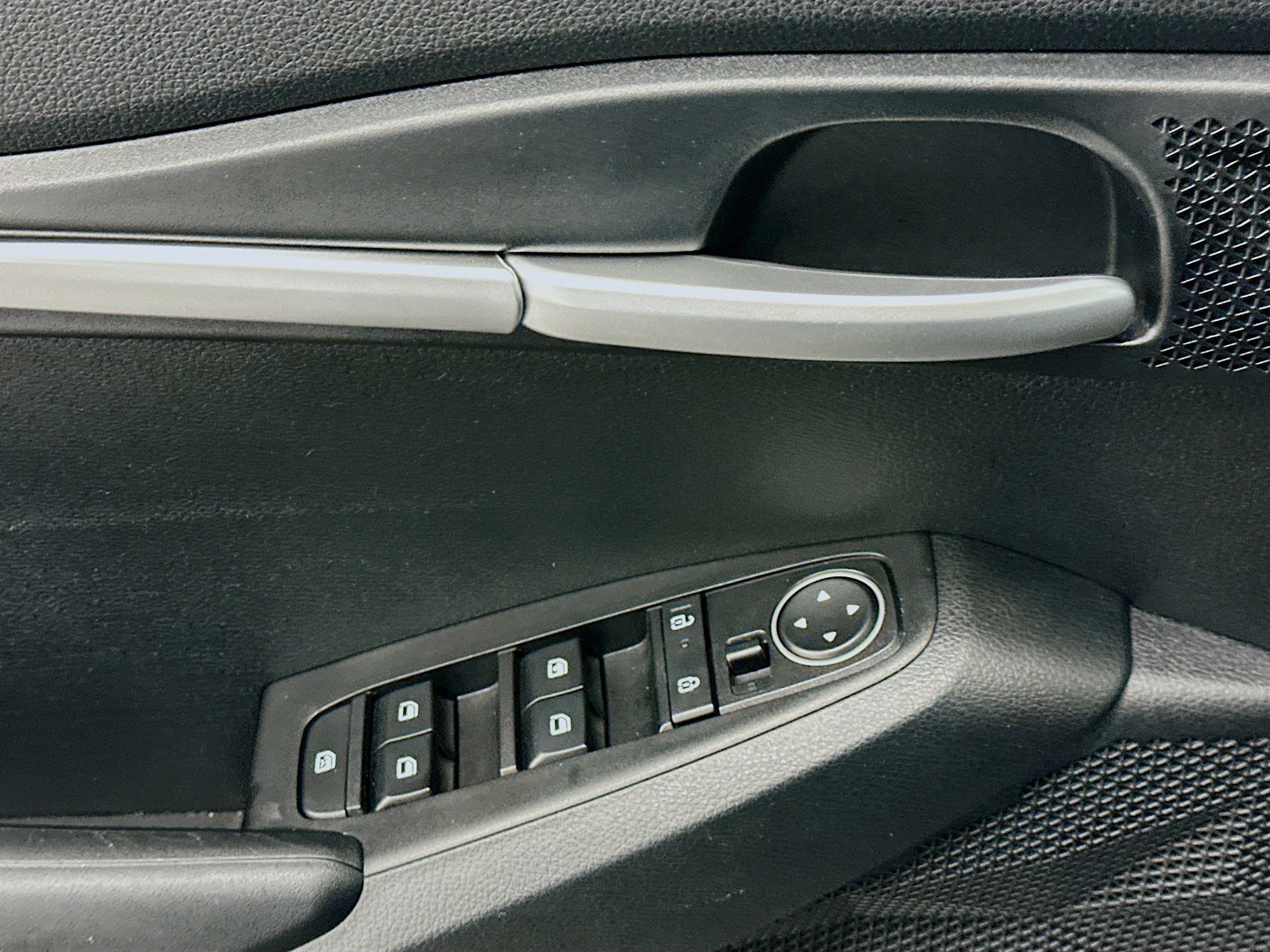 Used 2026 Kia Seltos LX AWD/4WD image 15