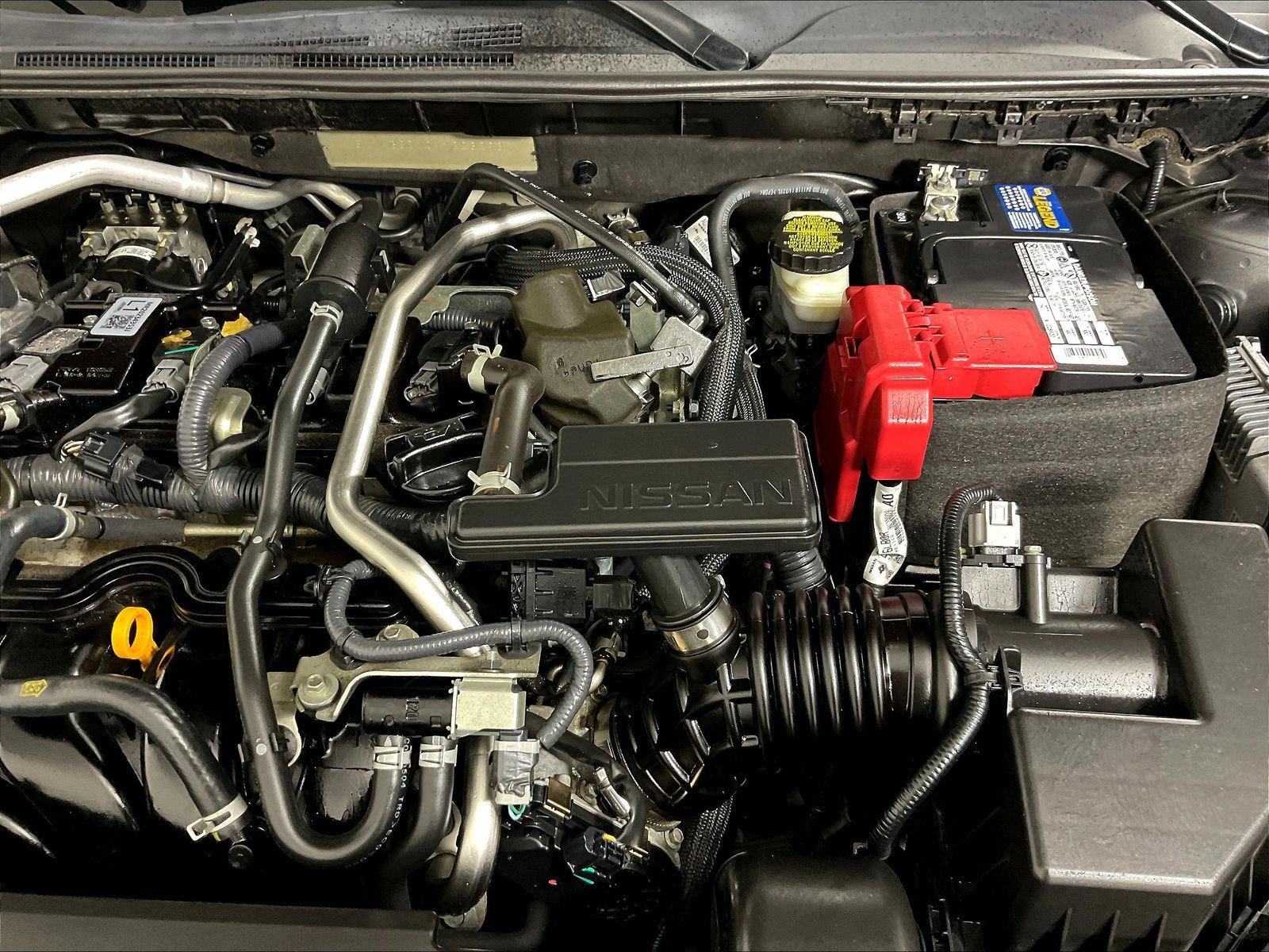 Used 2021 Nissan Sentra SR w/ SR Premium Package FWD image 31