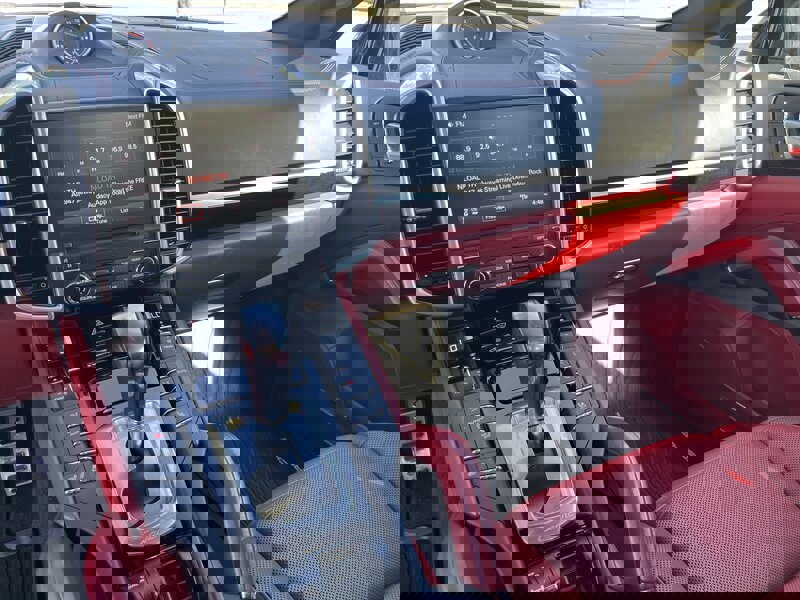 Used 2017 Porsche Cayenne S image 50