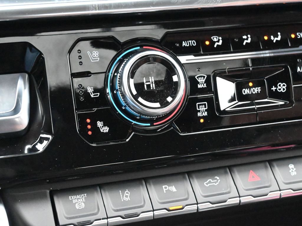 New 2026 GMC Sierra 3500 Denali Ultimate image 26