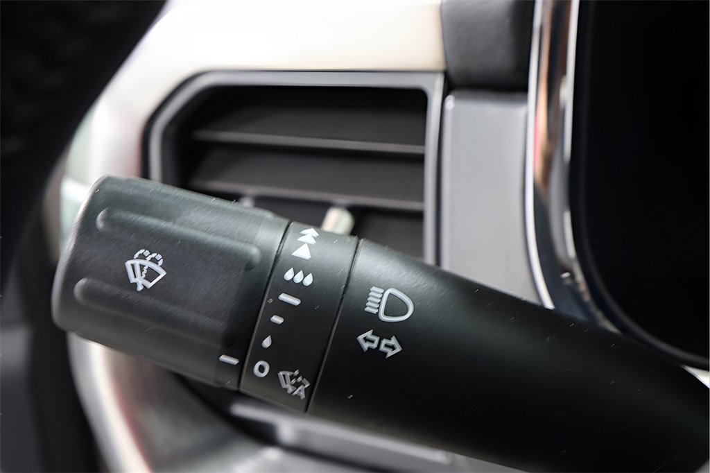 Used 2023 Ford F150 Lariat w/ Equipment Group 502A High image 19