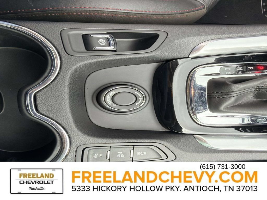 Used 2015 Chevrolet SS RWD image 33