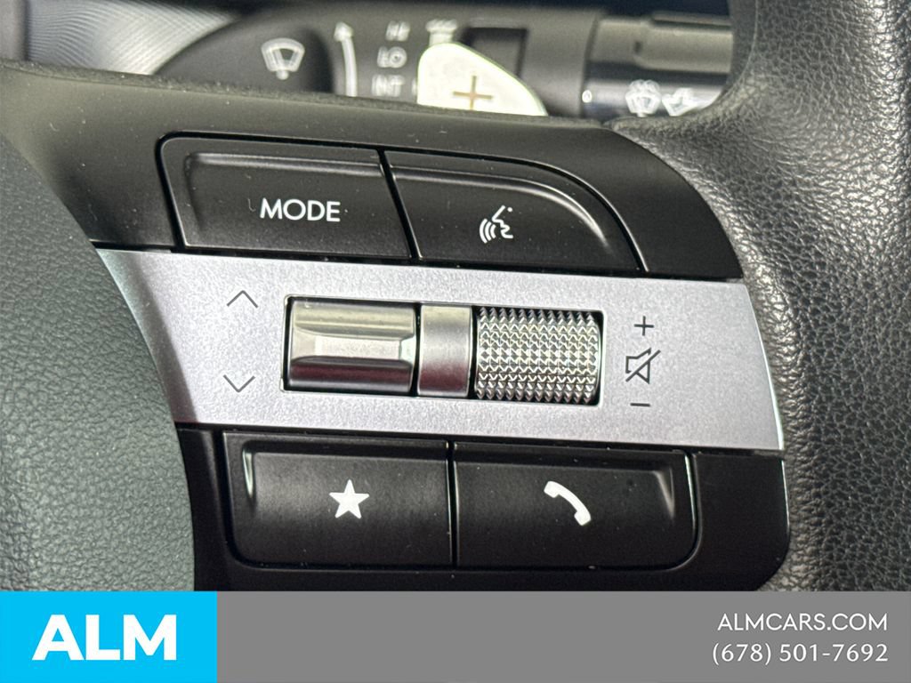 Used 2025 Hyundai Sonata SEL FWD image 28