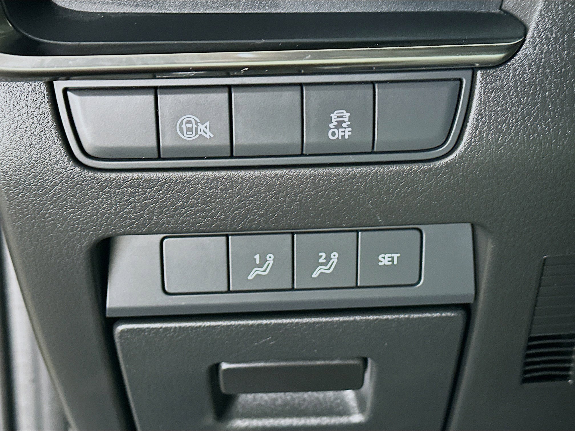 Used 2024 MAZDA MAZDA3 s image 17