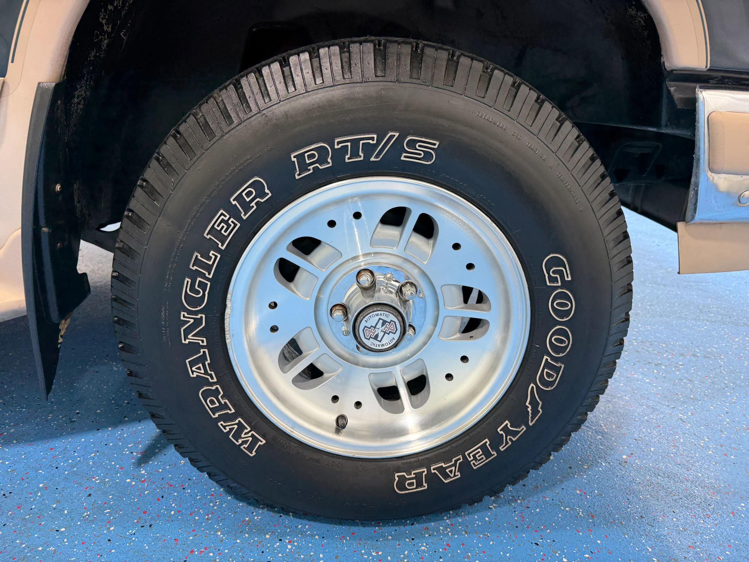 Used 1994 Ford Explorer 4WD 4-Door image 50