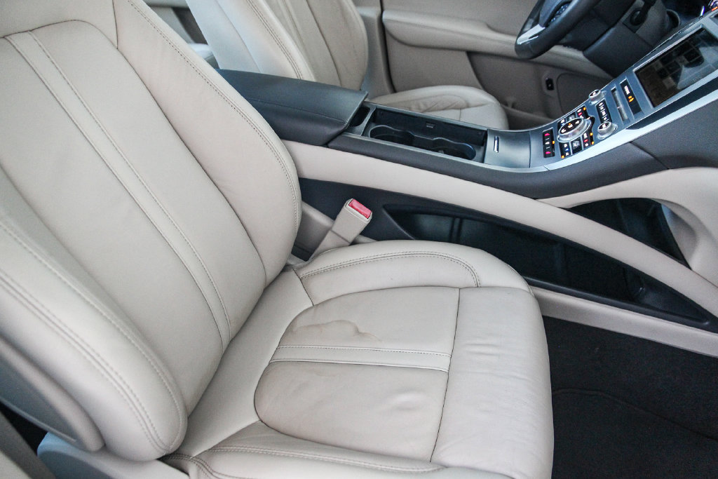 Used 2019 Lincoln MKZ Reserve w/ Reserve Plus Package FWD image 18
