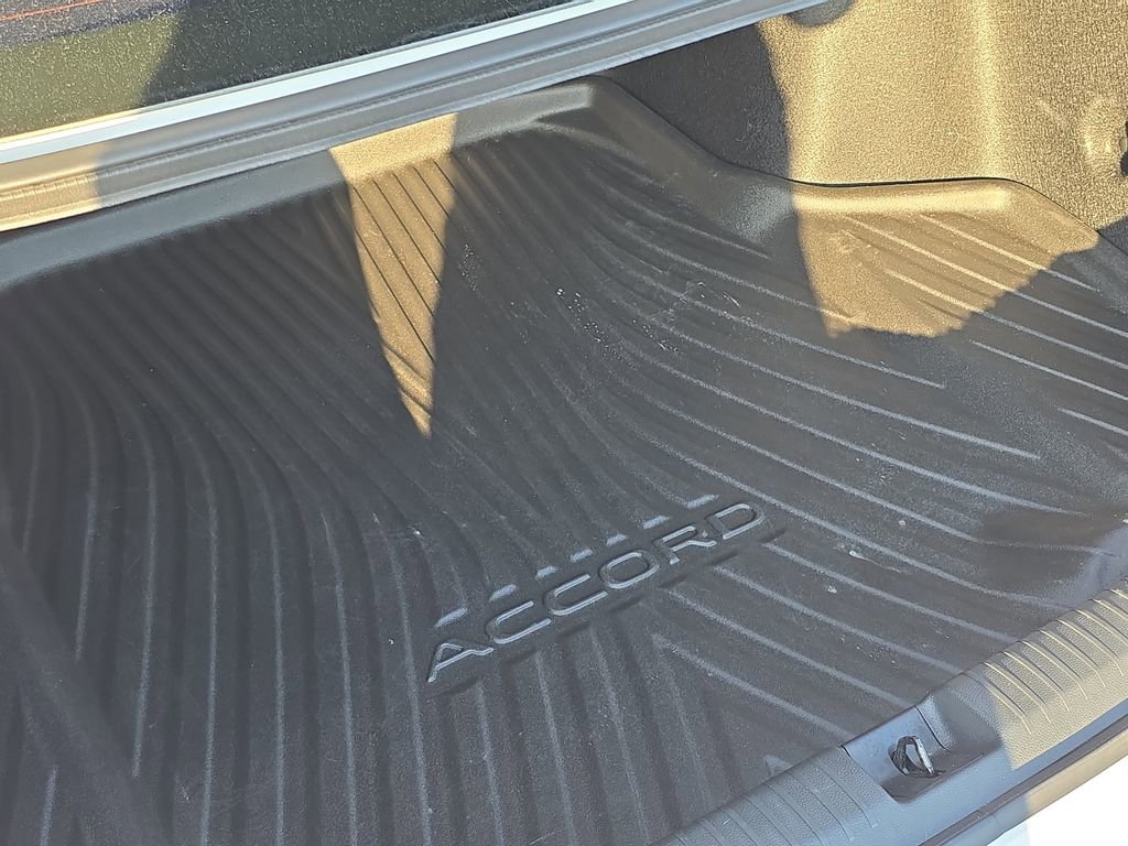 Used 2024 Honda Accord Sport image 7