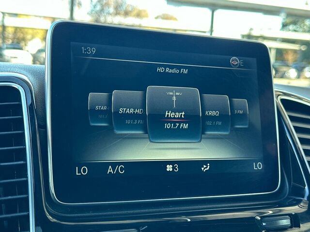 Used 2016 Mercedes-Benz GLE 300d GLE 300d 4D Sport Utility 4MAT image 23