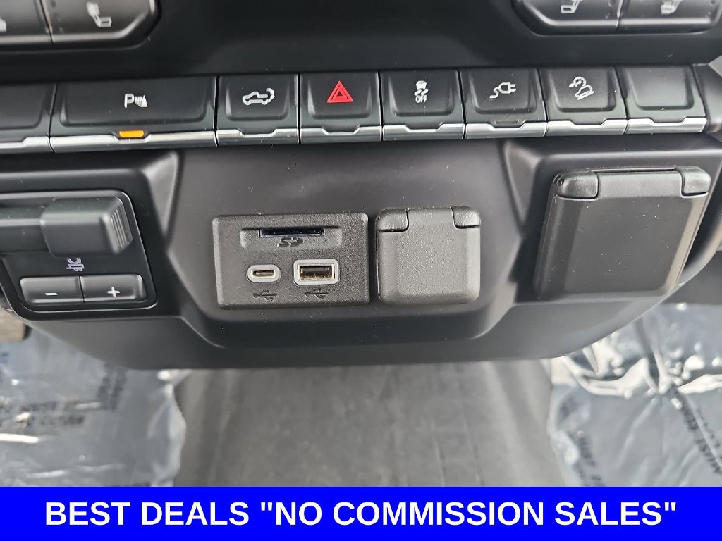 Used 2020 Chevrolet Silverado 2500 LT w/ All Star Edition AWD/4WD image 24