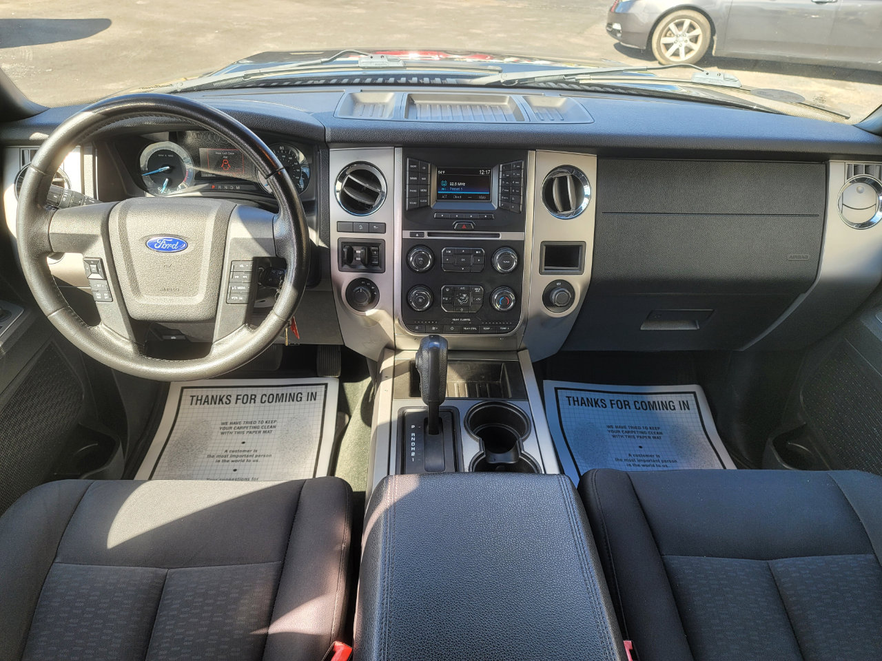 Used 2016 Ford Expedition XLT image 15