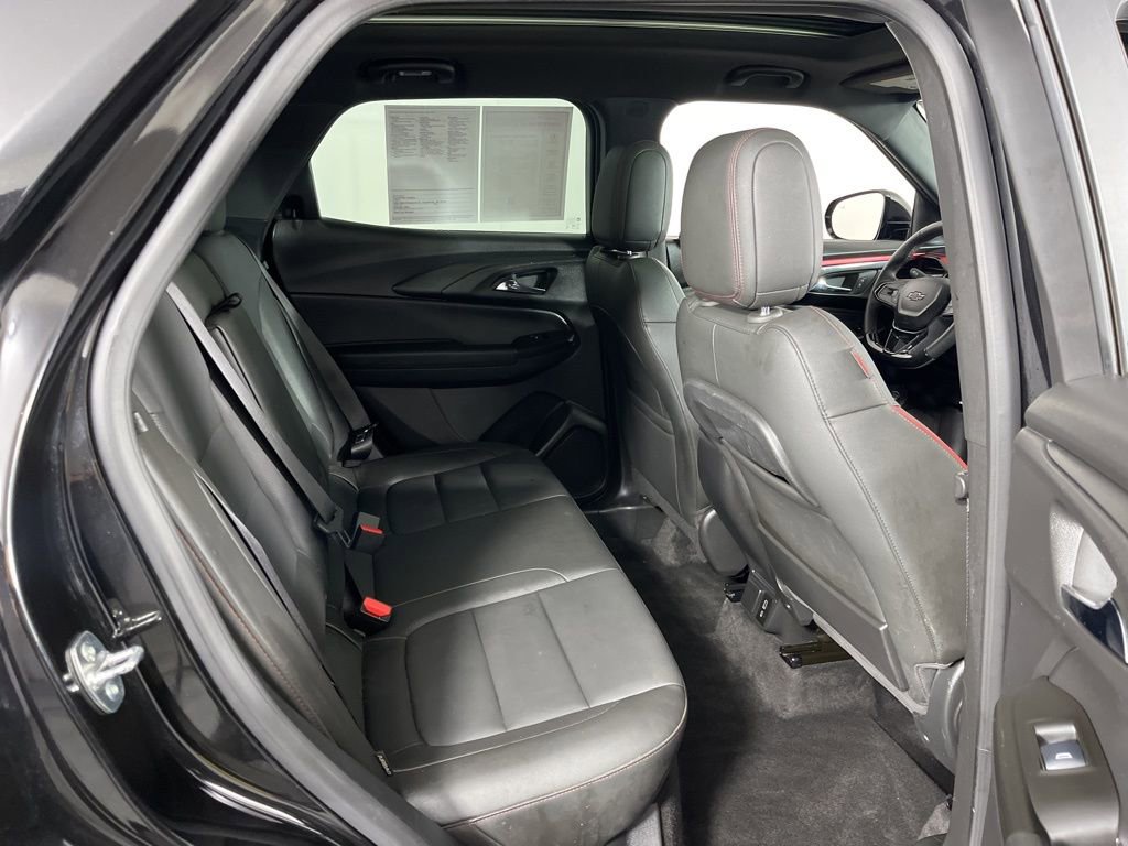 Used 2025 Chevrolet TrailBlazer RS w/ Convenience Package image 26