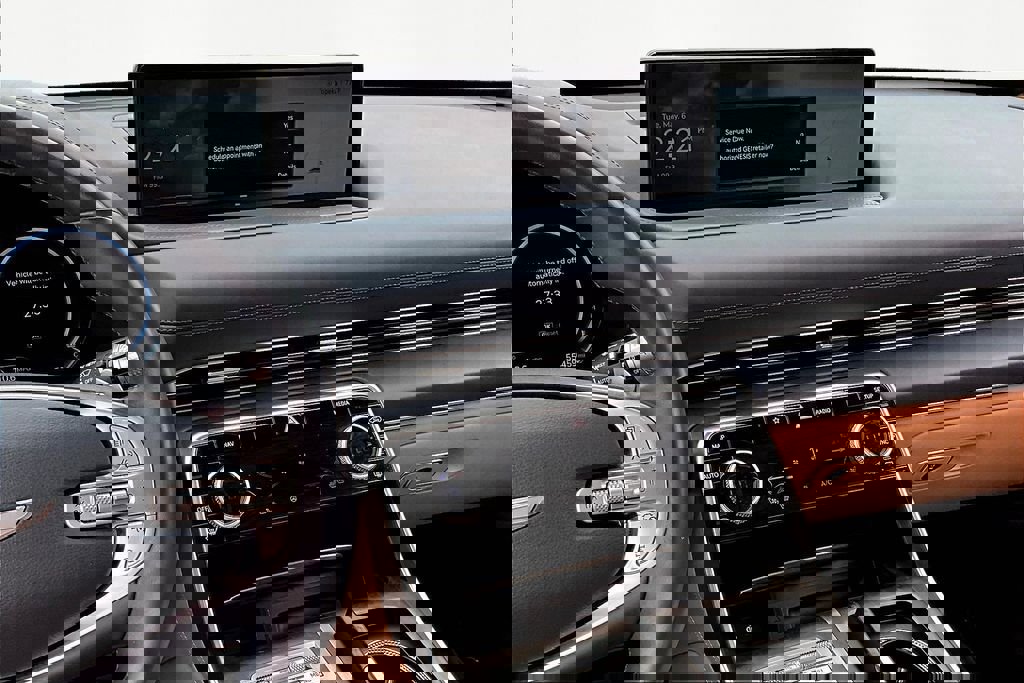 Used 2023 Genesis GV80 2.5T w/ Prestige Package image 6