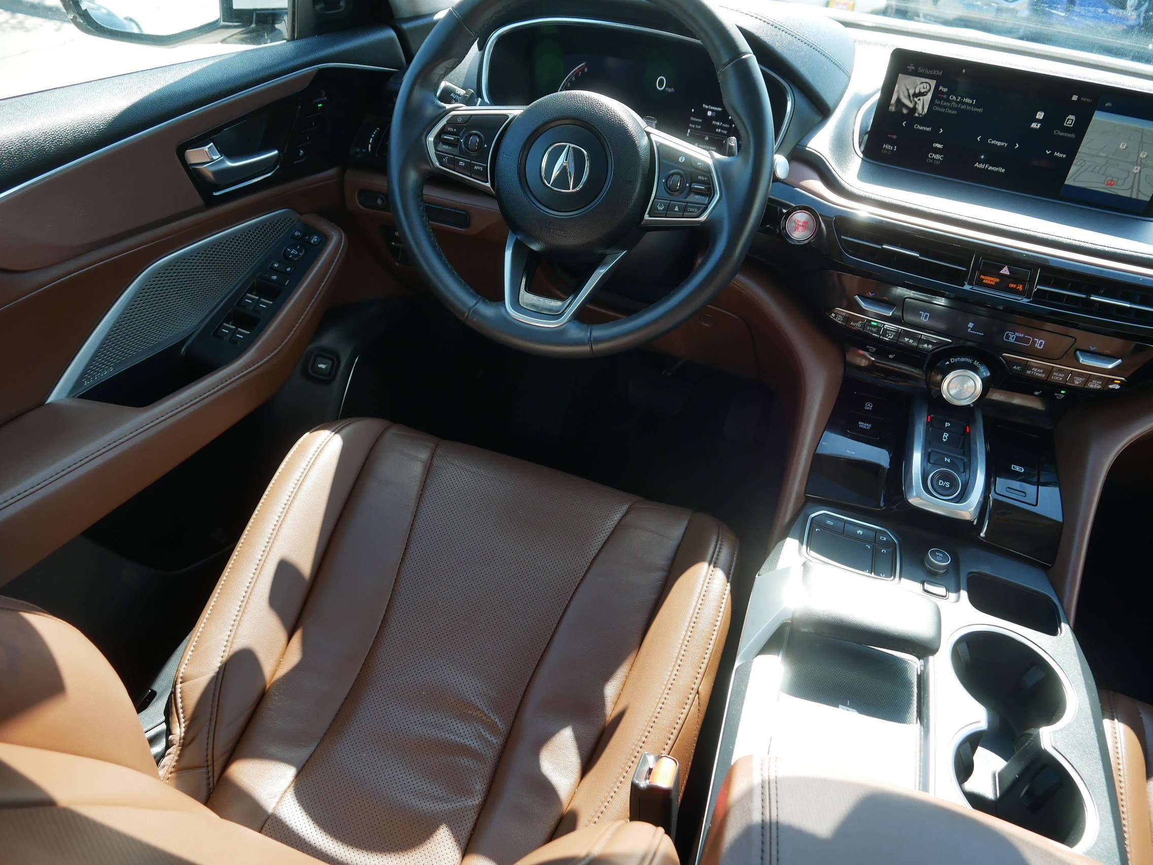 Used 2022 Acura MDX SH-AWD w/ Technology Package image 9