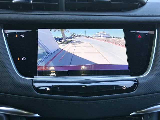 New 2026 Cadillac XT5 Luxury w/ LPO, Premium Carpet Package image 15