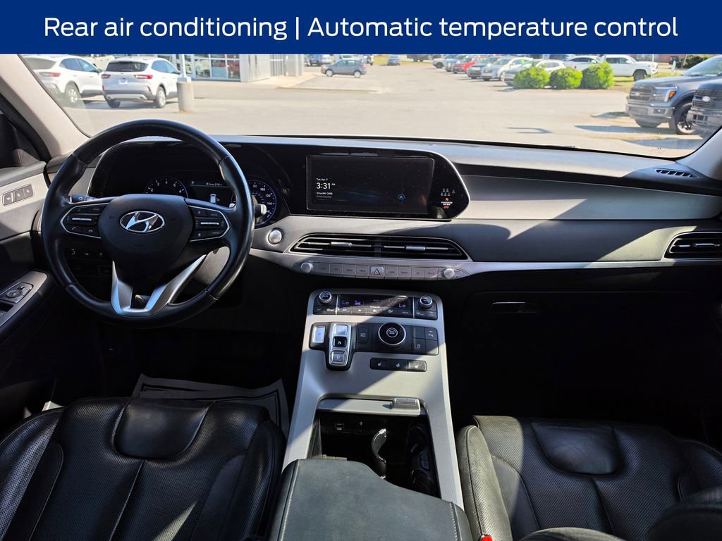 Used 2022 Hyundai Palisade SEL w/ Premium Package image 16