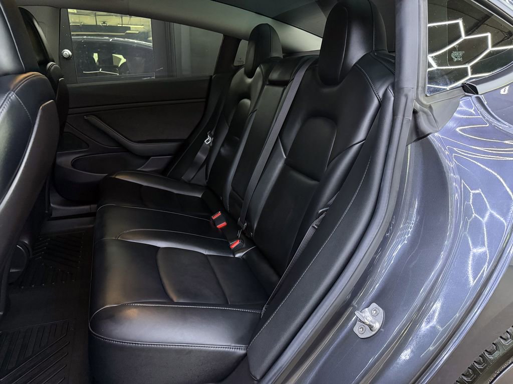 Used 2019 Tesla Model 3 Long Range AWD/4WD image 17