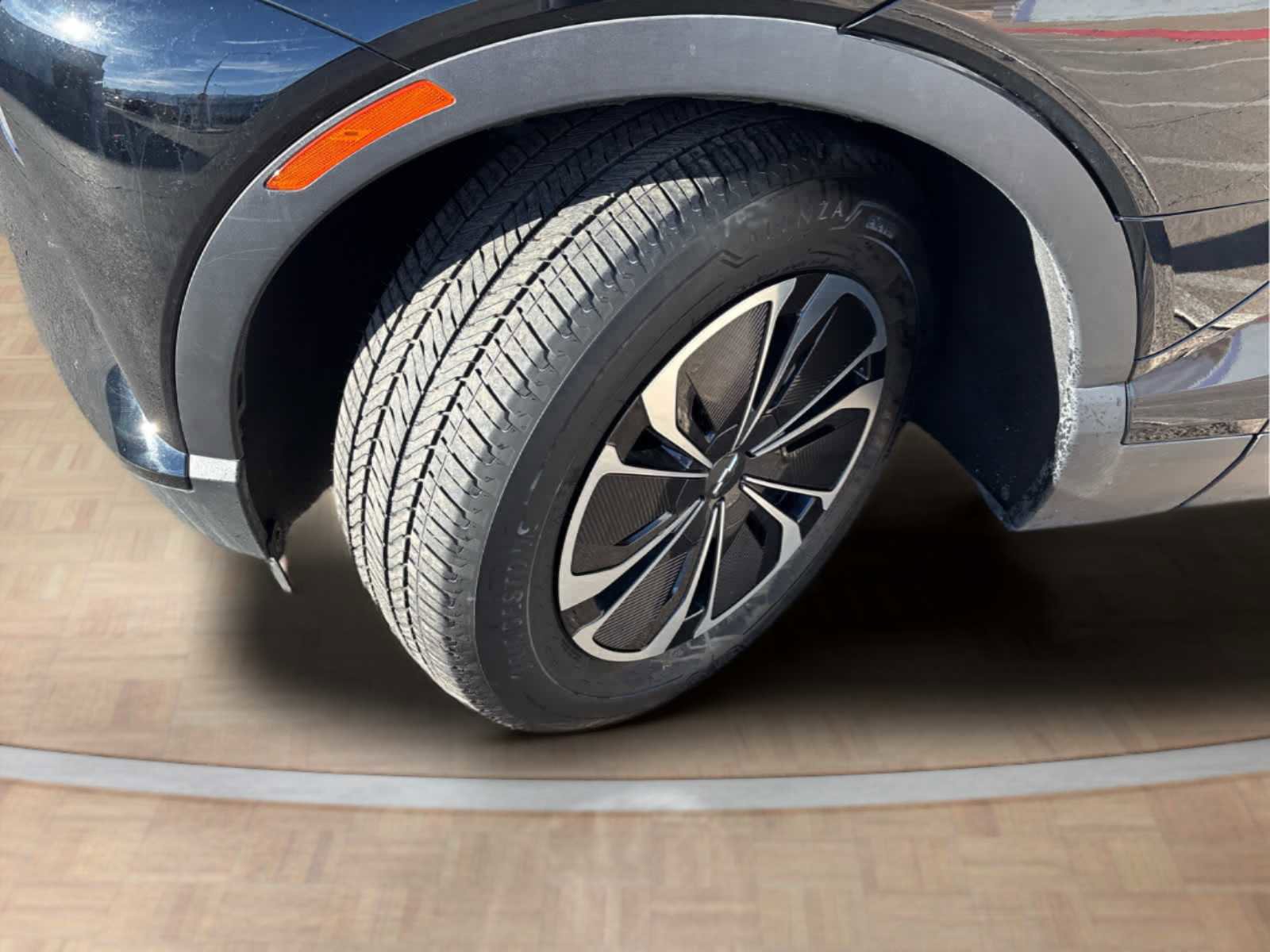 Used 2024 Chevrolet Blazer EV LT image 32