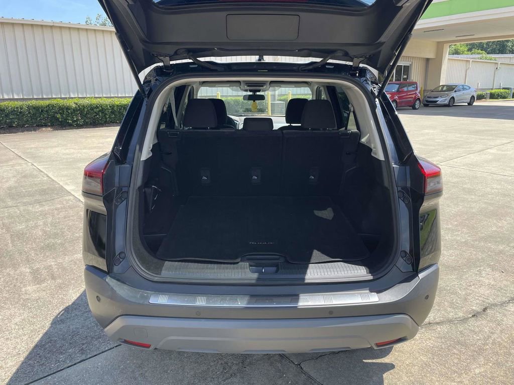 Used 2022 Nissan Rogue SV FWD image 10