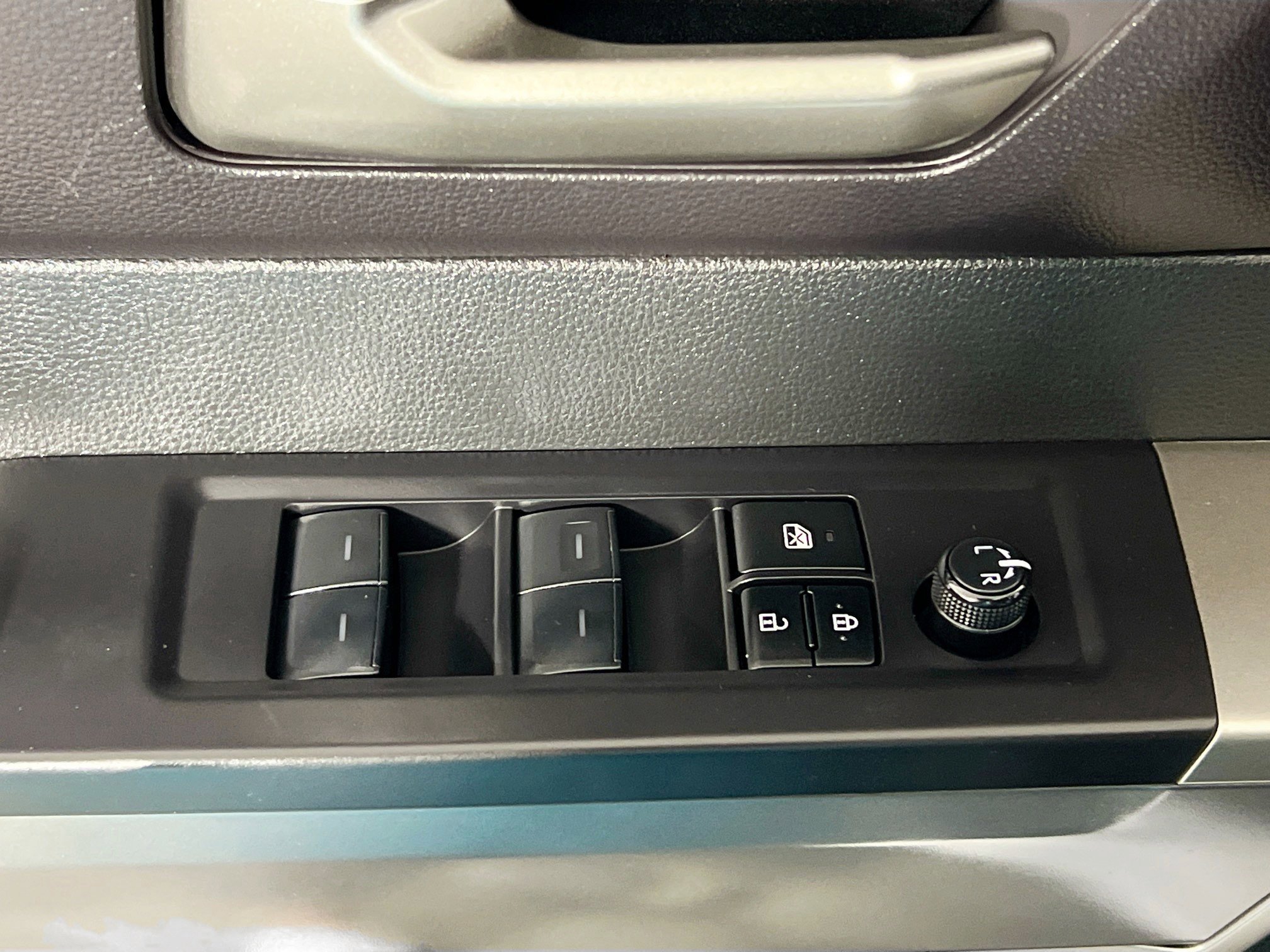 Used 2024 Toyota Tundra SR5 RWD image 15