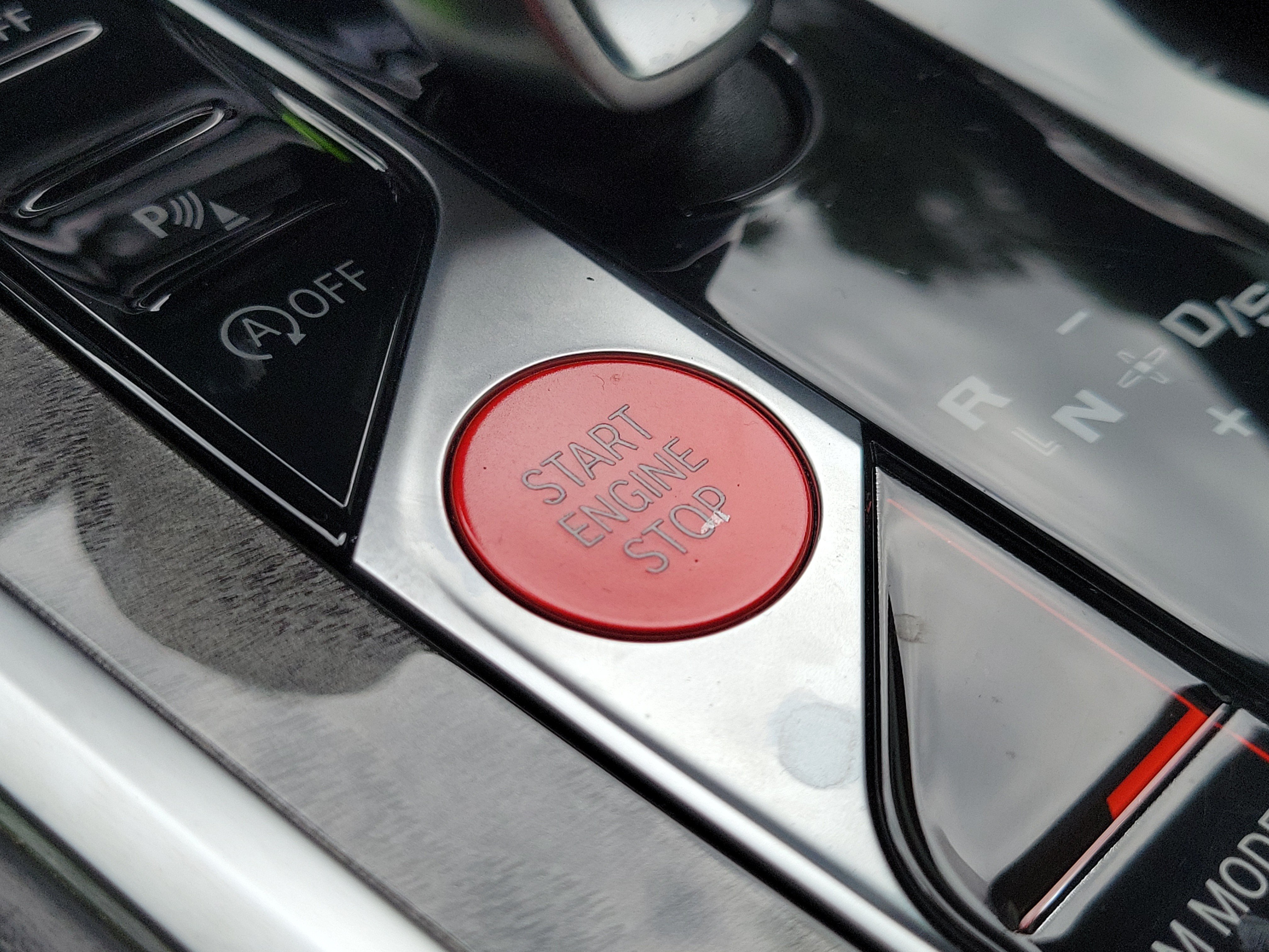Used 2020 BMW M8 Convertible AWD/4WD image 39