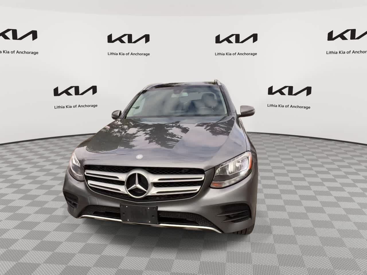 Used 2016 Mercedes-Benz GLC 300 4MATIC image 3
