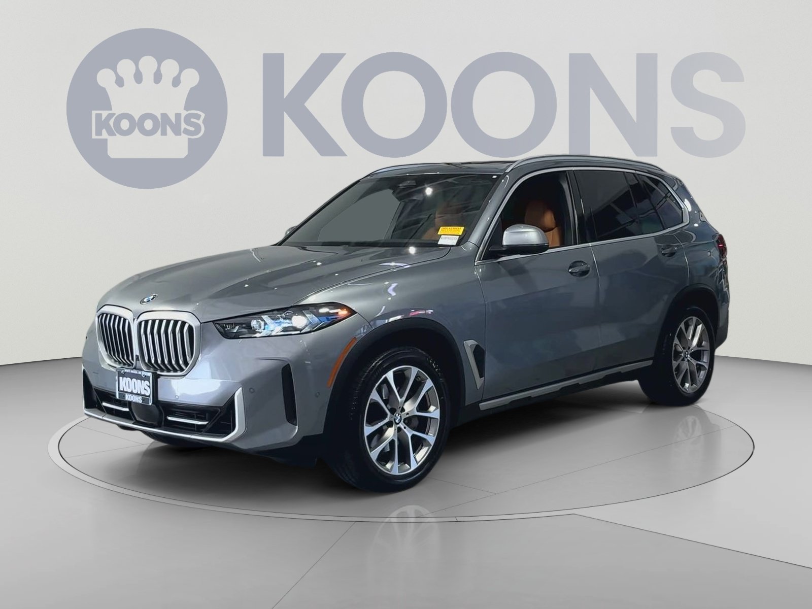 Used 2024 BMW X5 xDrive40i w/ Premium Package AWD/4WD image 5