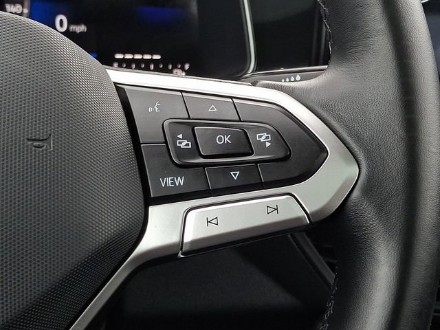 Used 2025 Volkswagen Jetta SE image 22