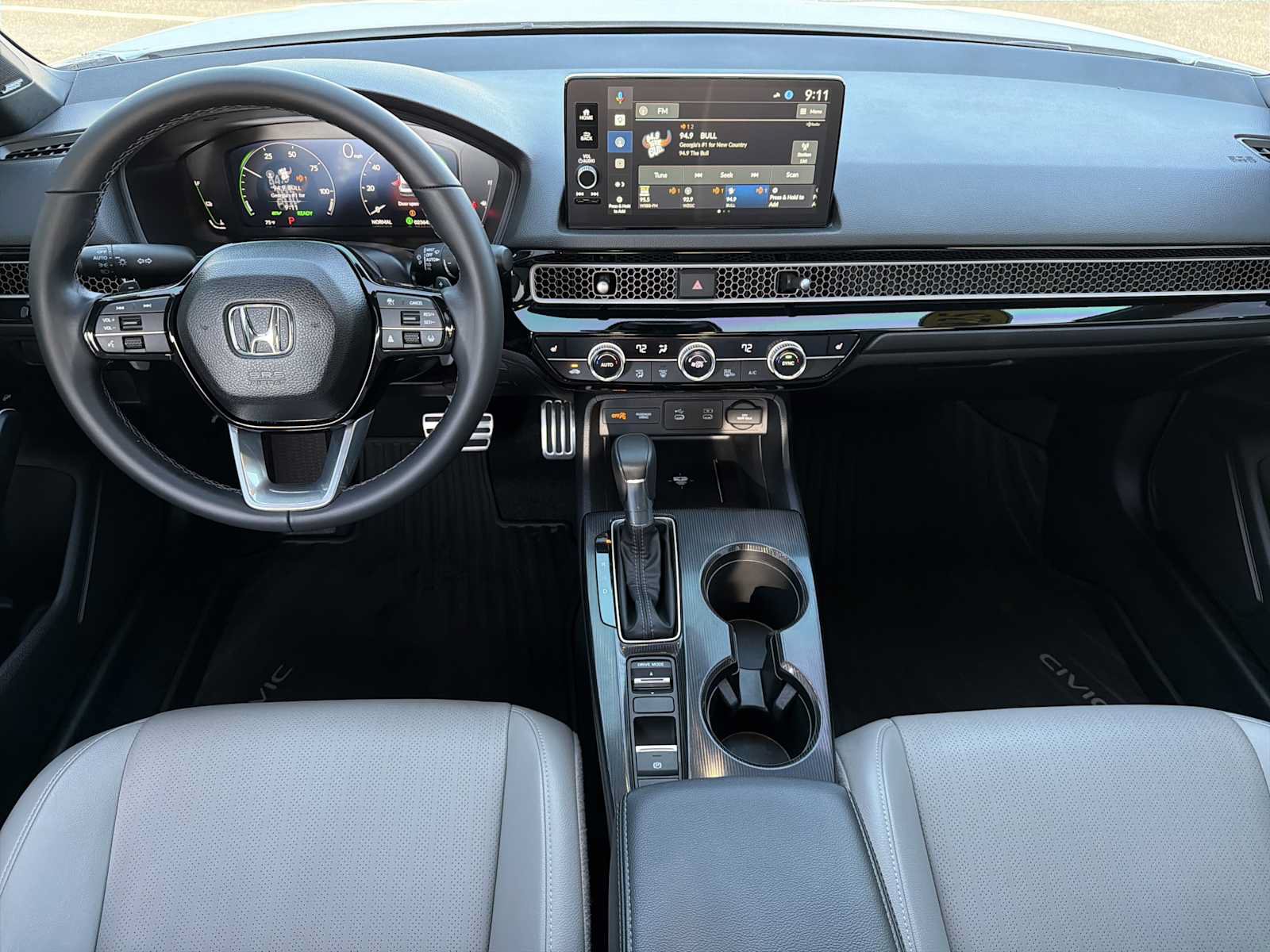 Used 2025 Honda Civic Sport Touring image 2