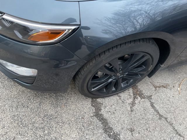 Used 2021 Chevrolet Malibu LT w/ Leather Package image 5