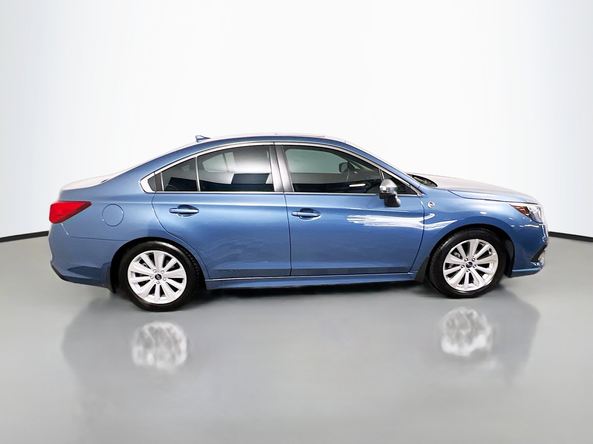 Used 2018 Subaru Legacy 2.5i Limited w/ 50th Anniversary Edition AWD/4WD image 3