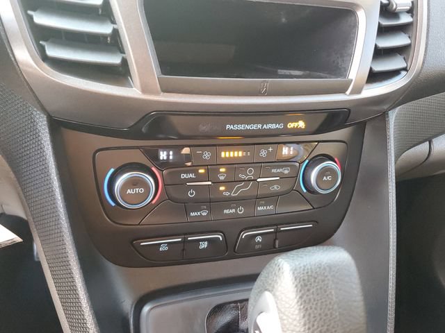 Used 2020 Ford Transit Connect XL FWD image 18