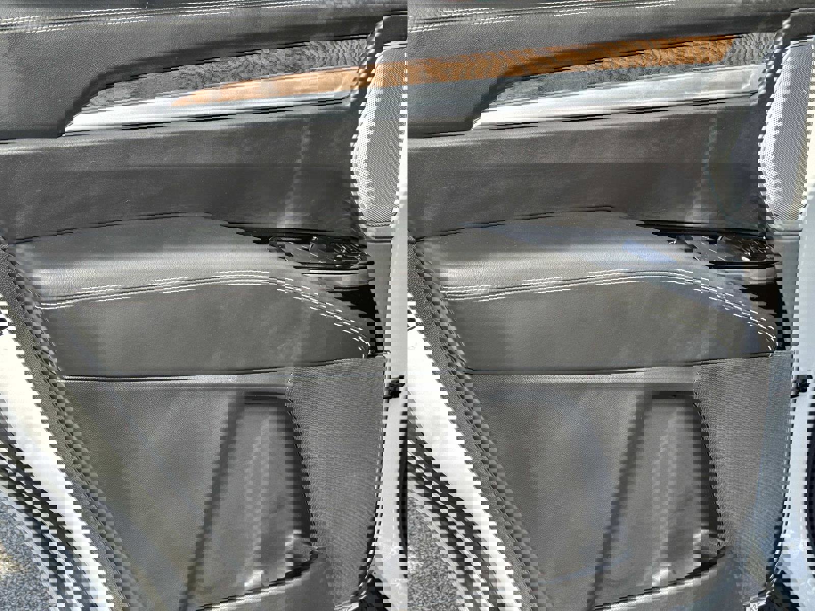 New 2025 Cadillac Escalade Sport Platinum w/ LPO, Floor Liner Package image 12