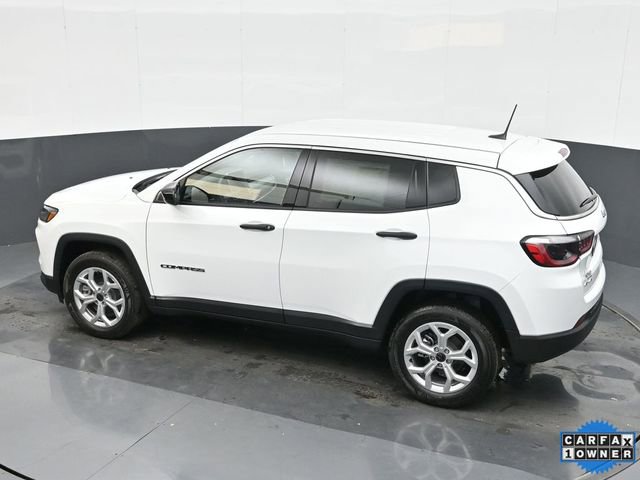 Used 2025 Jeep Compass Sport image 25