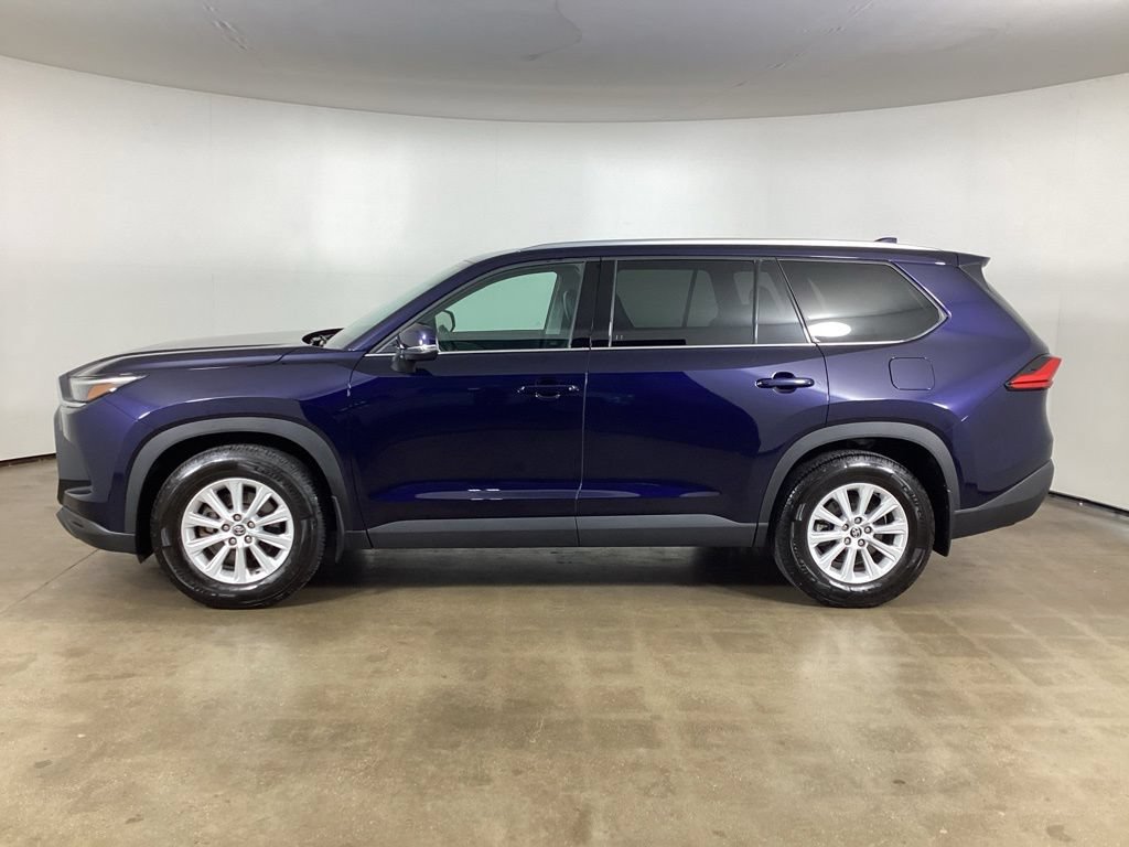 Used 2024 Toyota Grand Highlander AWD image 10
