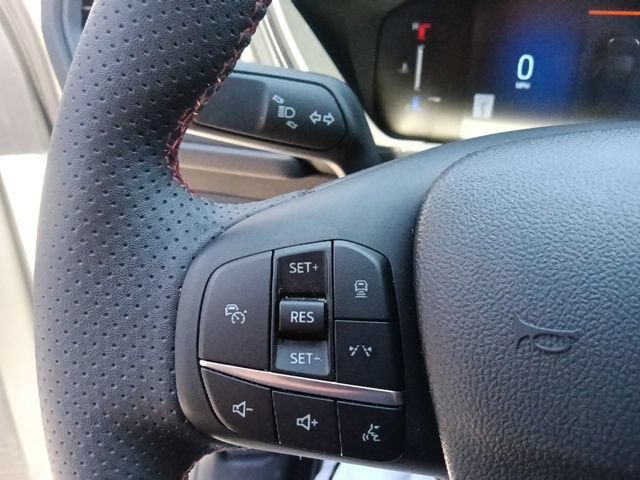 Certified 2025 Ford Escape ST-Line w/ Tech Pack #1 FWD image 18