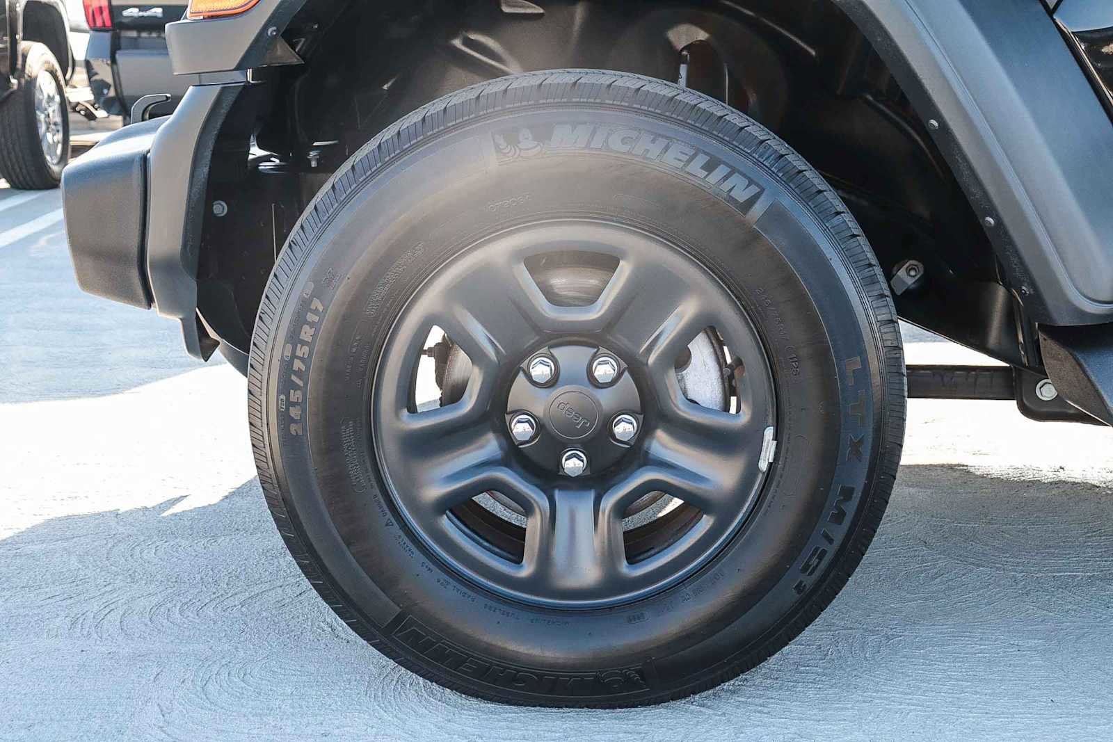 Used 2022 Jeep Wrangler Unlimited Sport image 11