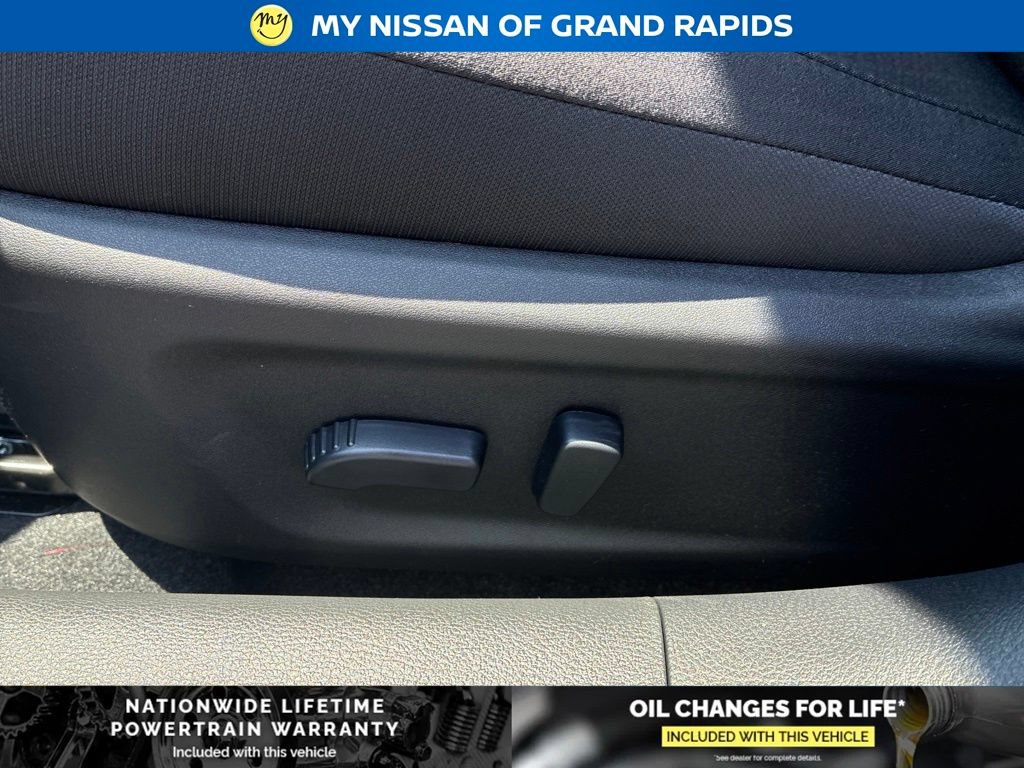 New 2026 Nissan Altima 2.5 SV AWD/4WD image 13