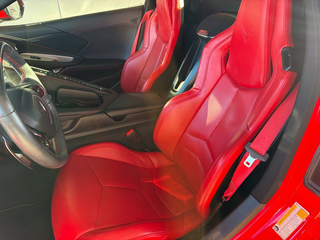 Used 2021 Chevrolet Corvette Stingray Convertible w/ 1LT RWD image 1