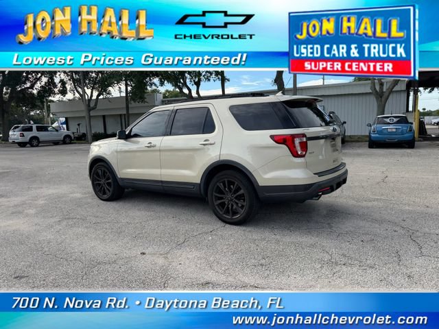 Used 2018 Ford Explorer XLT w/ Equipment Group 202A FWD image 7
